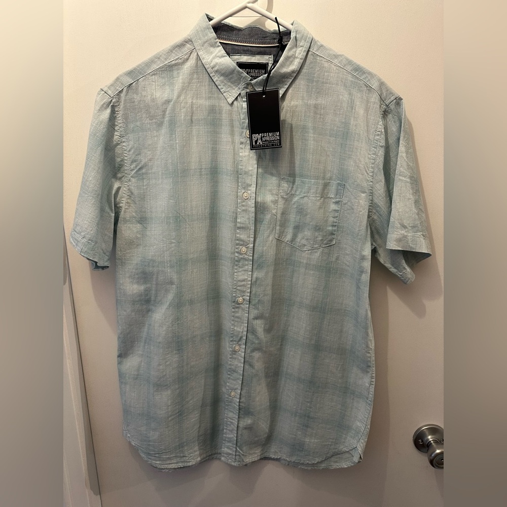 Premium Xpression - Aqua Short Sleeve Button Down Shirt - Men’s Medium - NWT!